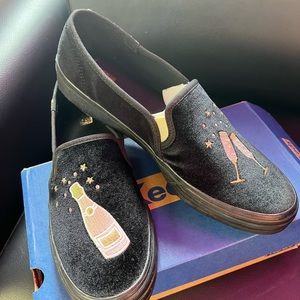 Double Decker Cheers Slip-On Sneaker